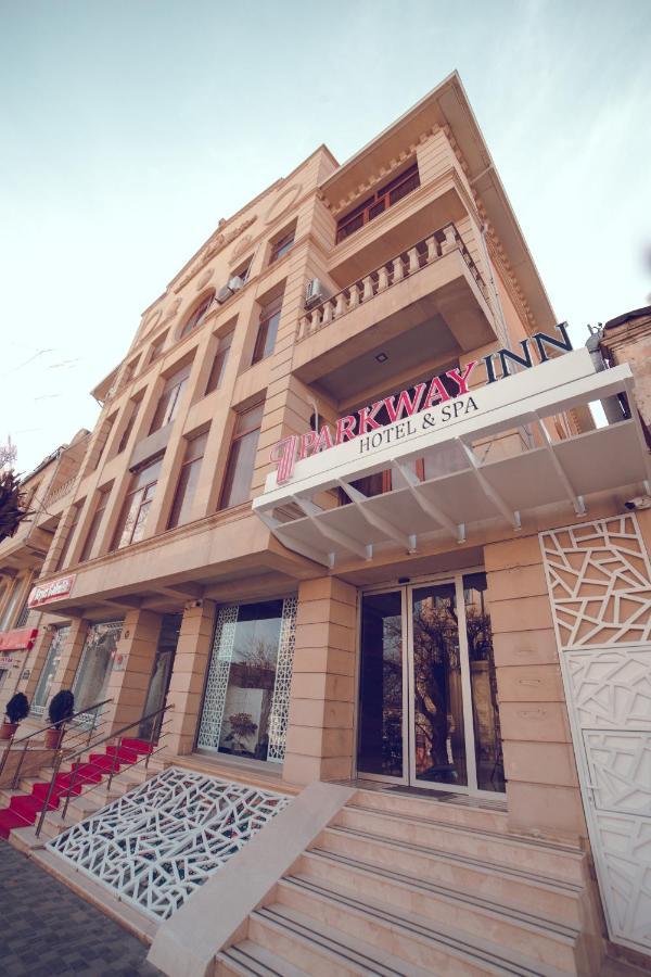 Hotel Parkway & Baku