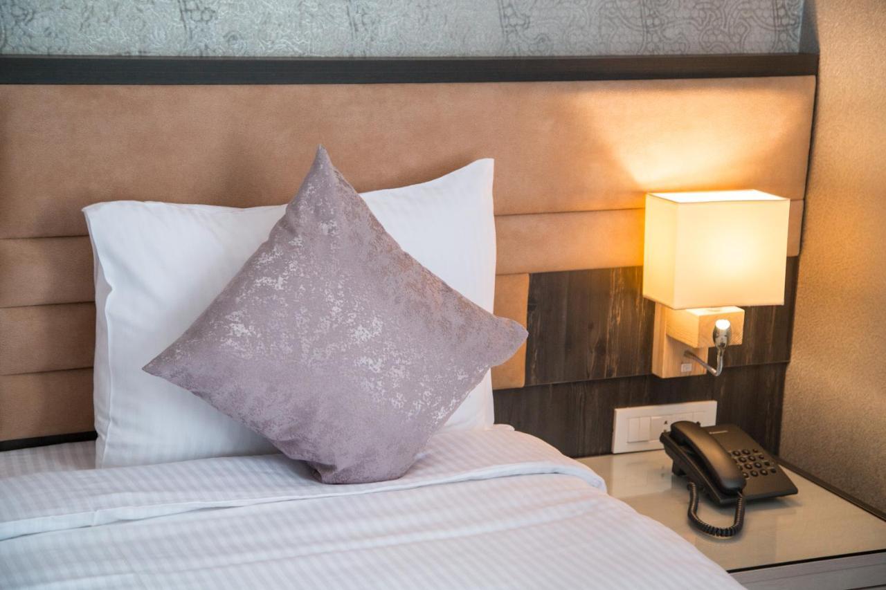 Parkway & Hotel Baku